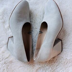 Women's Suede Heels.